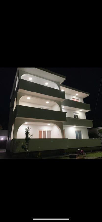 אולסינץ' Apartments Dibra מראה חיצוני תמונה